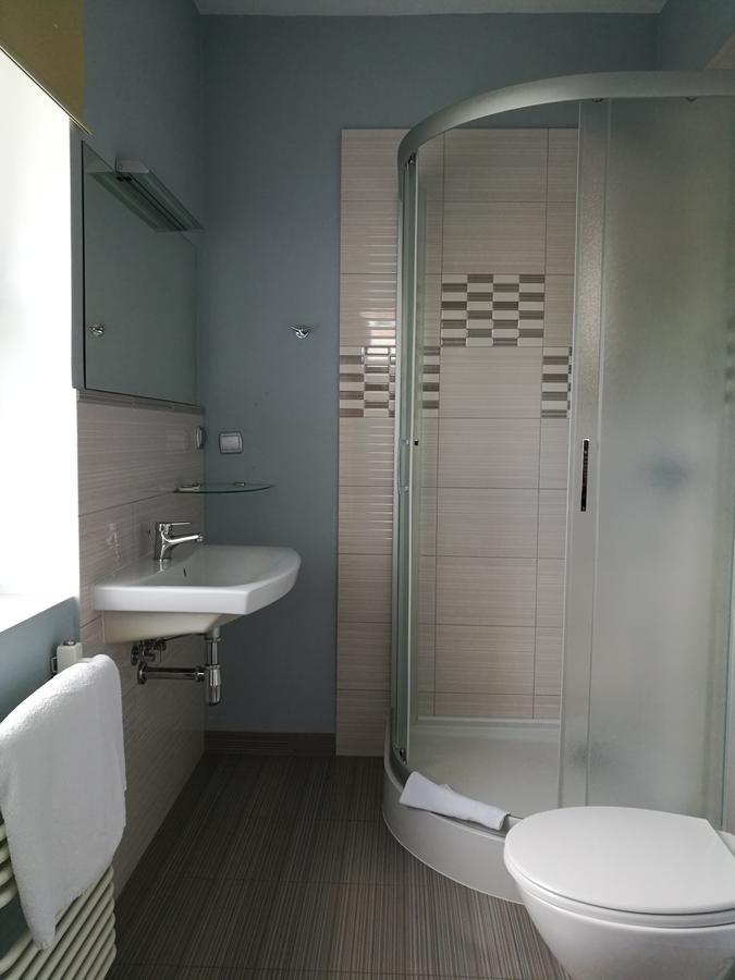 Hotelik U Sasiada Olsztyn  Exterior photo